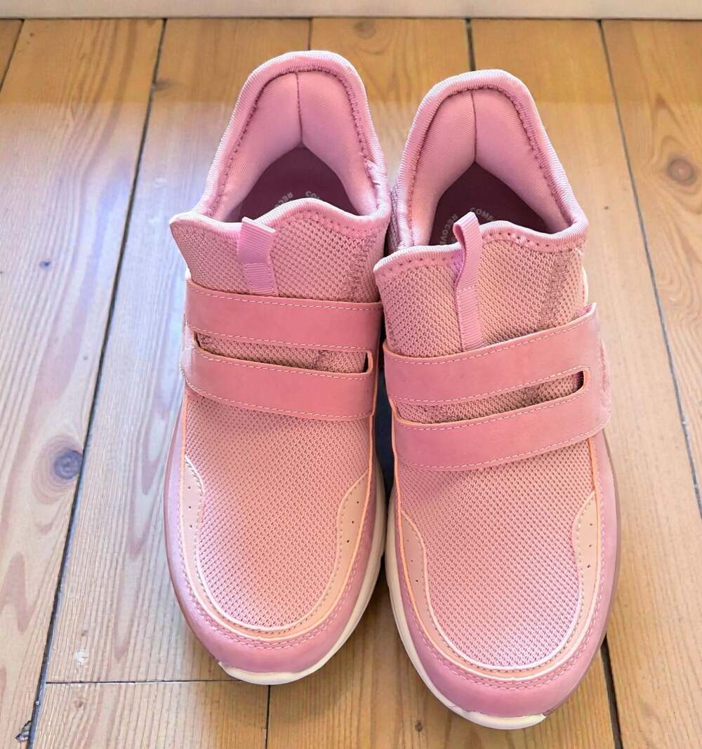 FitVille Women's Cloud Wanderer V5 Wide Walking Shoes in Pink Women’s Size 8.5